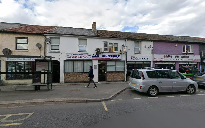 Oakview Dentures - Dentist in High Wycombe