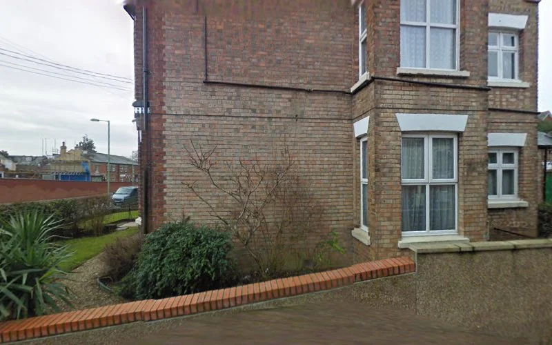 Henderson House Dentistry - Dental clinic in Haverhill