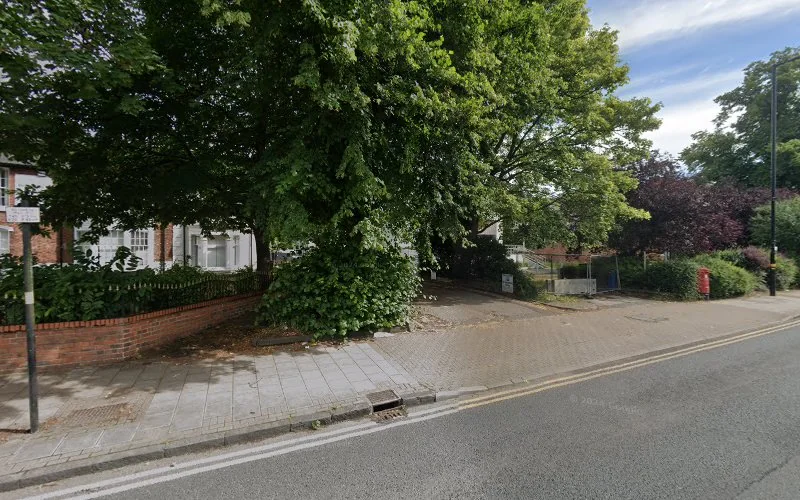 Smile Bright Toothcare Ltd - Dentist in Birmingham