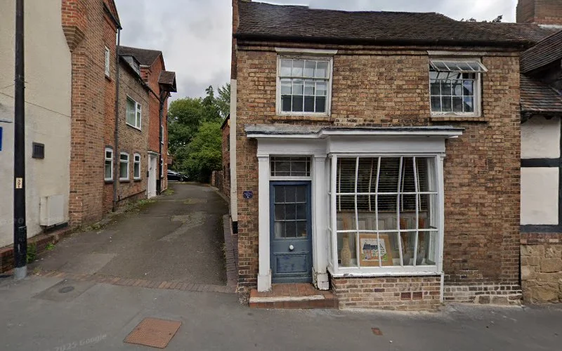 Chapman Helen Louise - Dentist in Telford