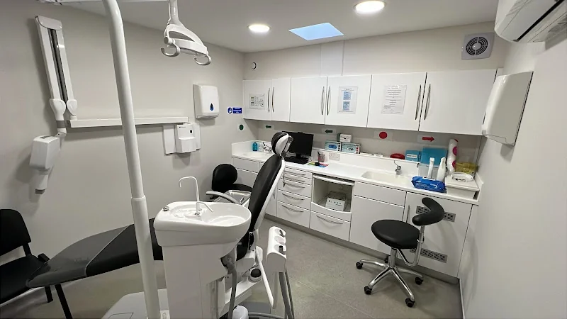 North East London Centre For Dental Development - Dentist in London