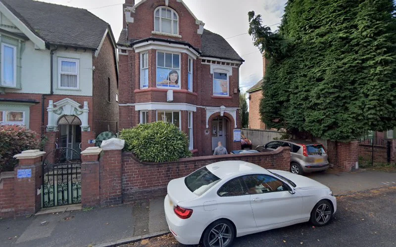 Cradley Heath Dental Centre - Dental clinic in Cradley Heath