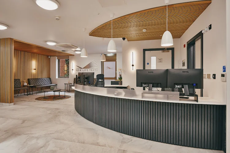 New Life Teeth - Dental Implants Clinic - Dental implants periodontist in Manchester
