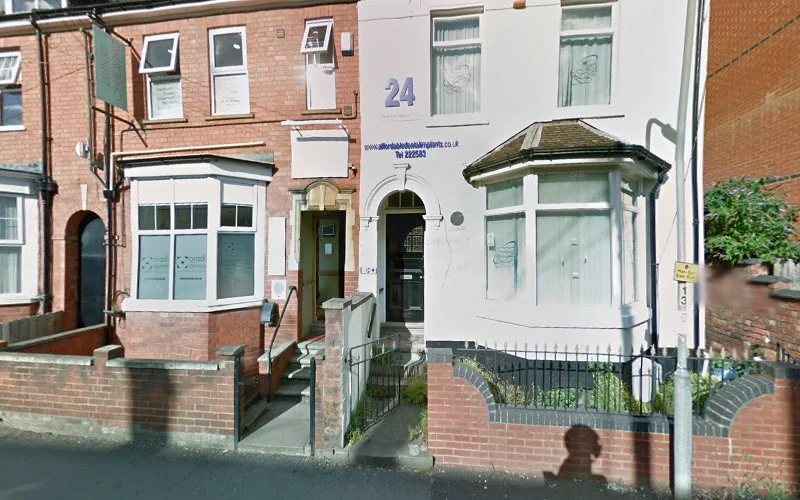 Diu R - Dentist in Wellingborough