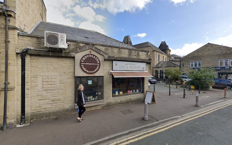 Dr R Finch - West Park Dental Practice - Dentist in Brighouse