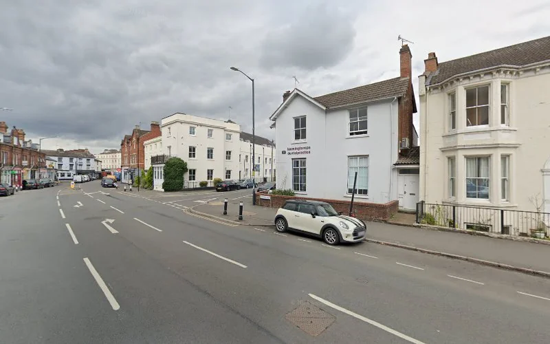 Dr Sanjeev Kutty - Dentist in Leamington Spa