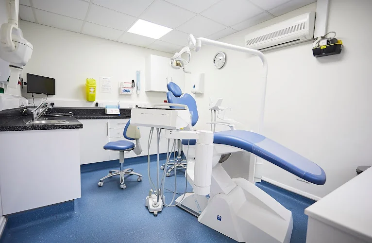 Stoke Newington Dental Clinic - Dental clinic in London