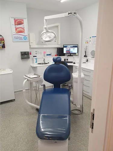 South Cliff Dental Group, Marlborough - Dentist in Marlborough