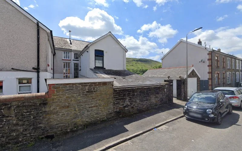 The Goodwin Partnership - Dental clinic in Porth
