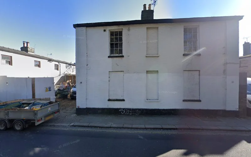 Young Andrew - Dentist in Cambridge