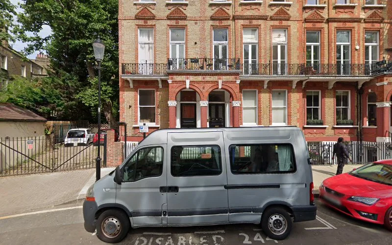 Cairo Veneers Co. - Dental clinic in London