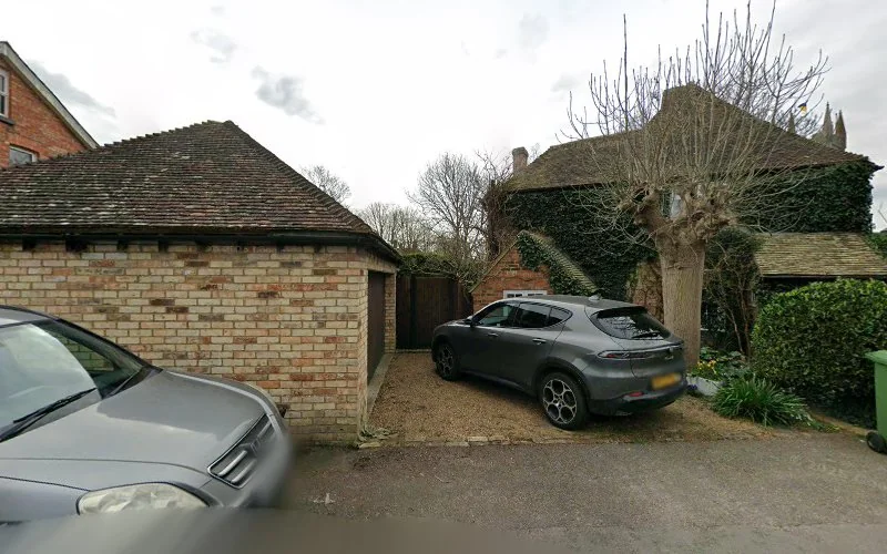 Oradent Dental Care - Lydd - Dental clinic in Romney Marsh