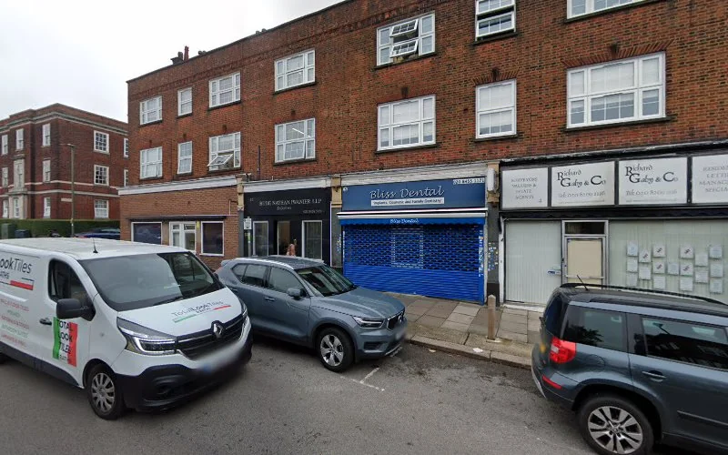 Bliss Dental - Dental clinic in London