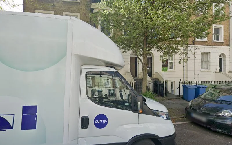 Dr. Angelo Zavattini | Endodontist - Dentist in London