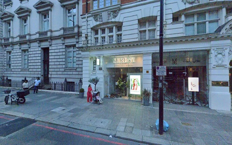 Dr Deepti Katechia - Knightsbridge - Dentist in London