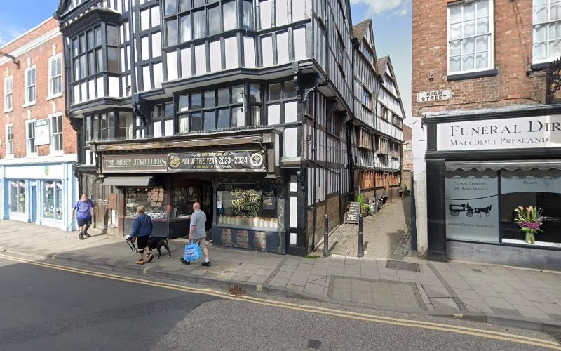 Lawson B - Dental clinic in Tewkesbury