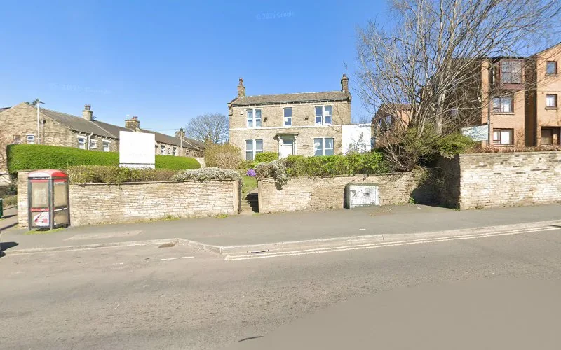 Leeds Road Dental Practice - Dental clinic in Bradford