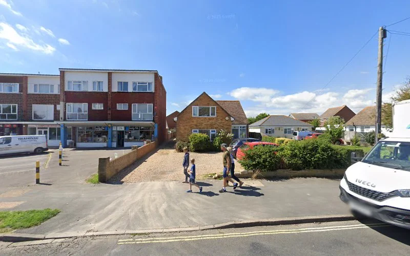 Rails Lane Dental Surgery - Dental clinic in Hayling Island