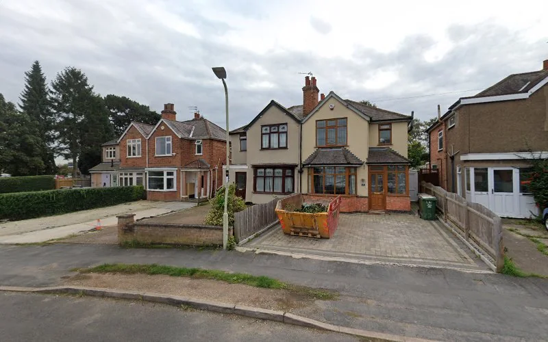 Derbyshire Smile Care Ltd - Dentist in Leicester