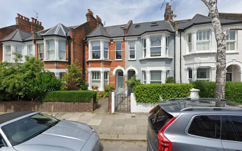 Im Dental Care Limited - Dentist in London