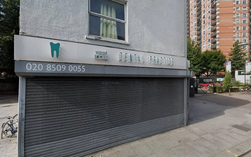 Miss Moradi - Dentist in London