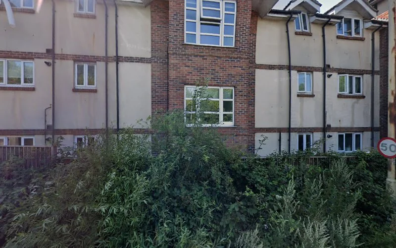 Mr A R M Djozani - Wickford Dental Health Centre - Dentist in Wickford