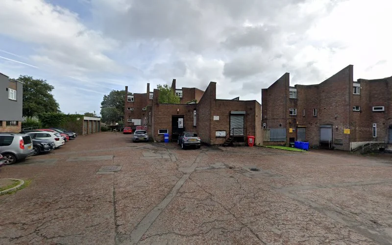 Dr G Taylor - Dental clinic in Cwmbran