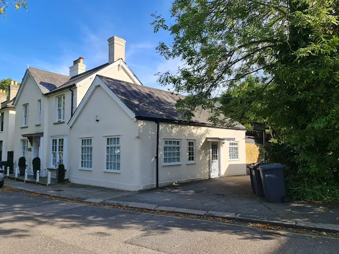 AVA Dental Referral Clinic - Dental clinic in Barnet