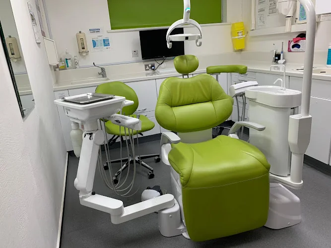 15 The Pantiles Dental Practice Billericay, Essex - Dental clinic in Billericay