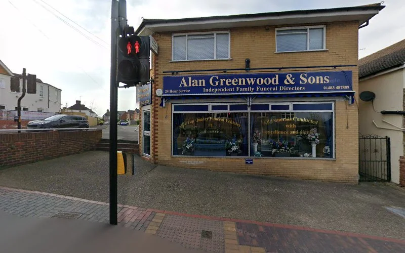 Highclere Dental Practice - Dental clinic in Woking