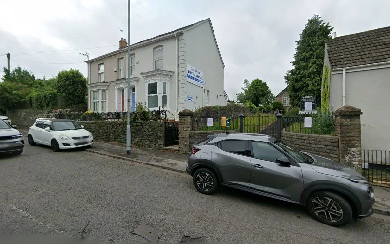 Roderick Dr D - Dental clinic in Swansea