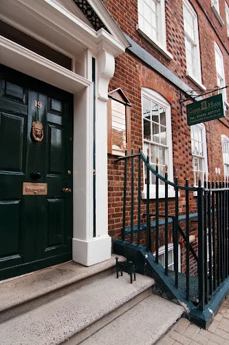 Collins House Dental Surgery - Dentist in Hereford