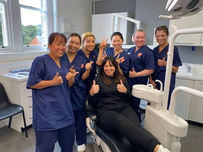 Clyde House Dental Practice - Dentist in Swindon