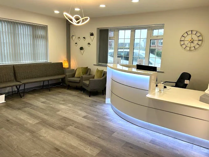 Firwood Dental Practice - Dental clinic in Oldham
