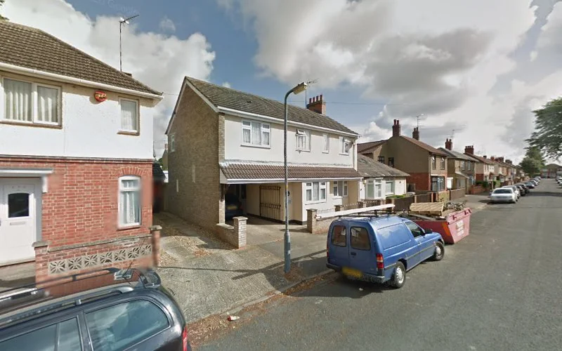 Queensberry Dental Laboratory - Dental clinic in Kettering