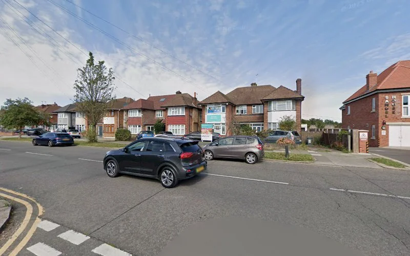 Cockfosters Dental Care - Dentist in Barnet