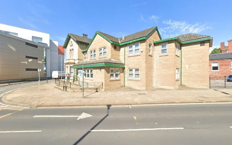 Newstead House Dental Clinic - Dental clinic in Wakefield