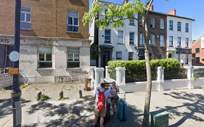 Universal Dental - Dentist in Belfast