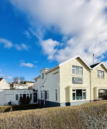 Diamond Dental Care - Dentist in Clydebank