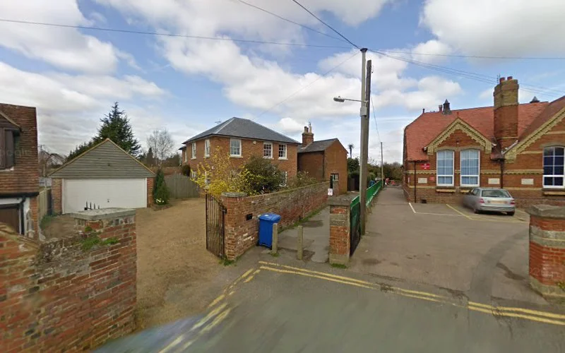 Coremedic Ltd - Dental clinic in Faversham