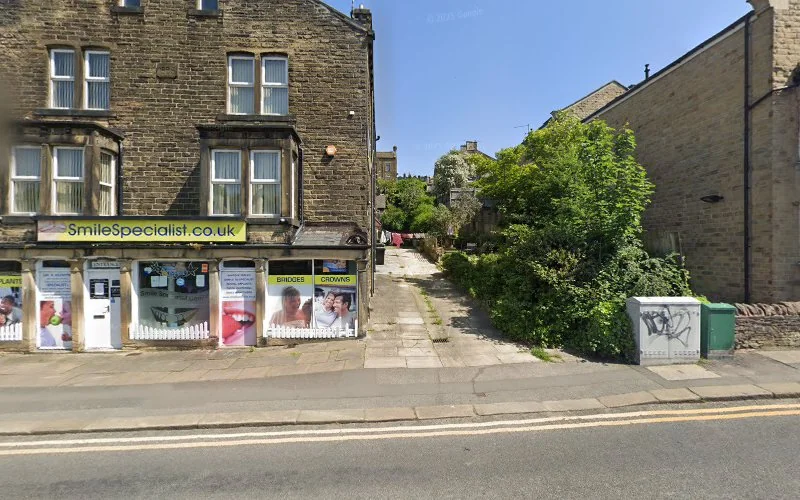 Dr. Tony Kilcoyne Specialist in Prosthodontics - Dentist in Bradford