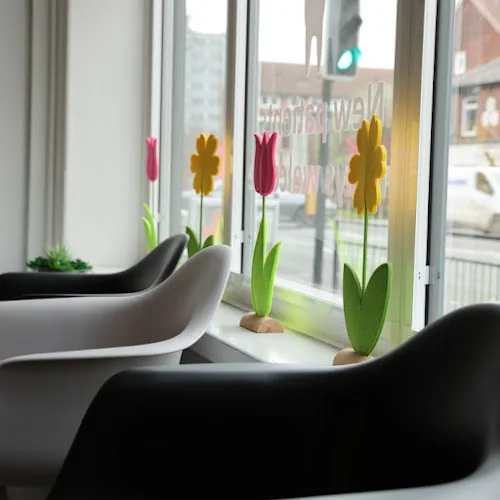 Jackson's Dental Care - Dentist in Oldham