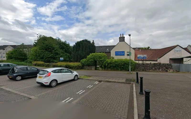 Newyearfield Dental Centre - Dental clinic in Livingston