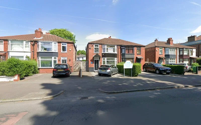 Haque I M - Dentist in Manchester