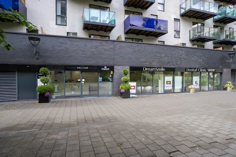 Dream Smile Dental Clinic: Lewisham & Greenwich - Dentist in London