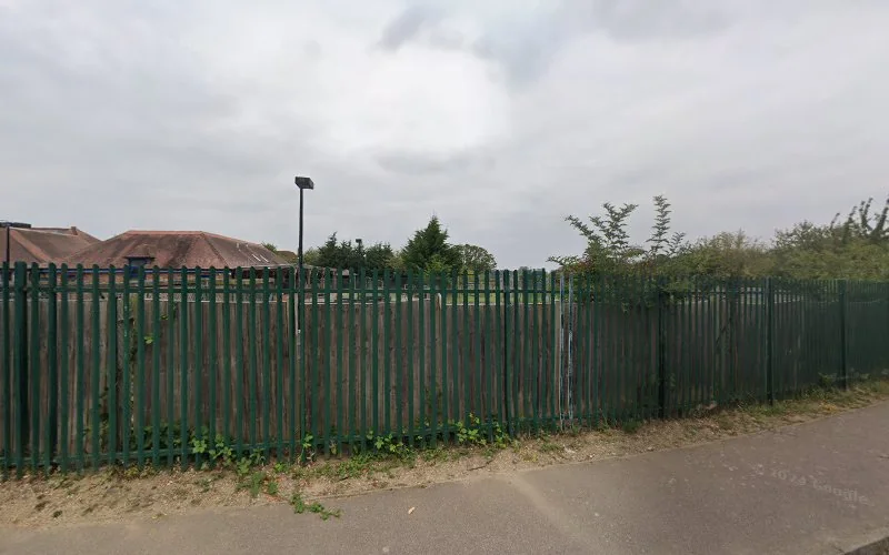 DENTISTRY SCOTLAND - Dental clinic in Radlett