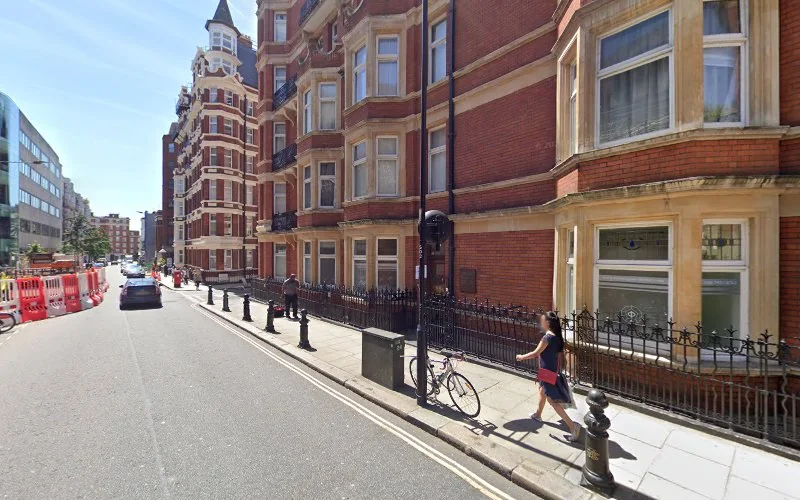 Kensington Dentist - Dentist in London