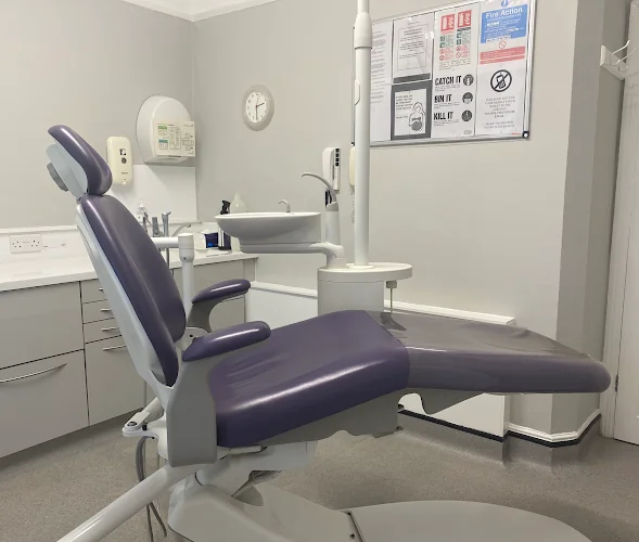 McLaren Dental Practice - Wimbledon - Dental clinic in London