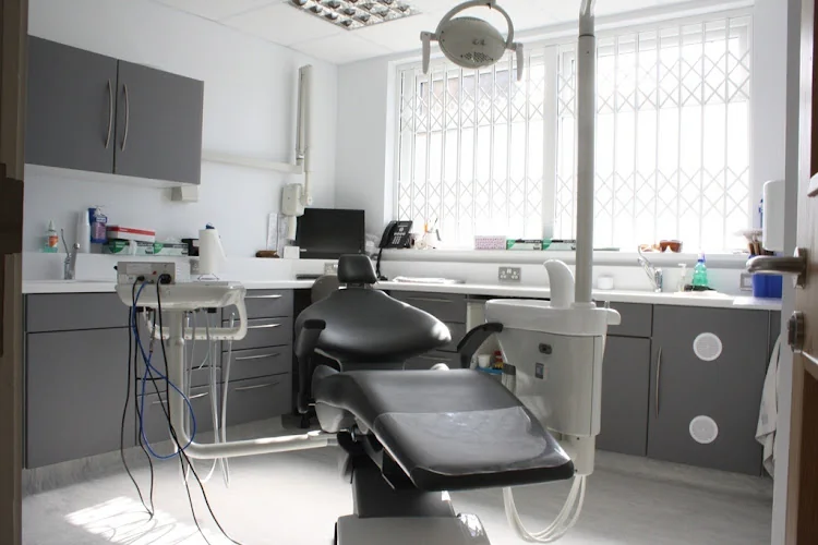 VICI Dental Pudsey - Cosmetic dentist in Pudsey