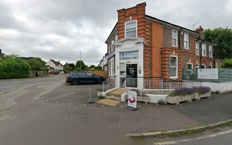 Thames Orthodontics - Specialist Orthodontic Care - Orthodontist in Thames Ditton